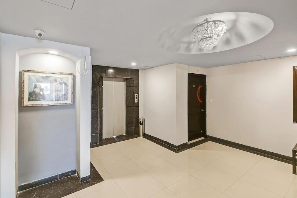 Hotel Queens Tower Amritsar Exterior foto